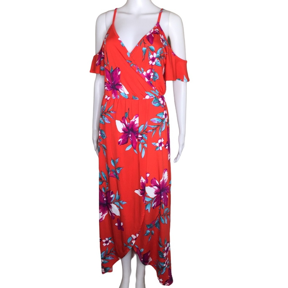 LA BANGA Floral Cold Shoulder Maxi Dress With Flounce Sleeves Red Size Medium